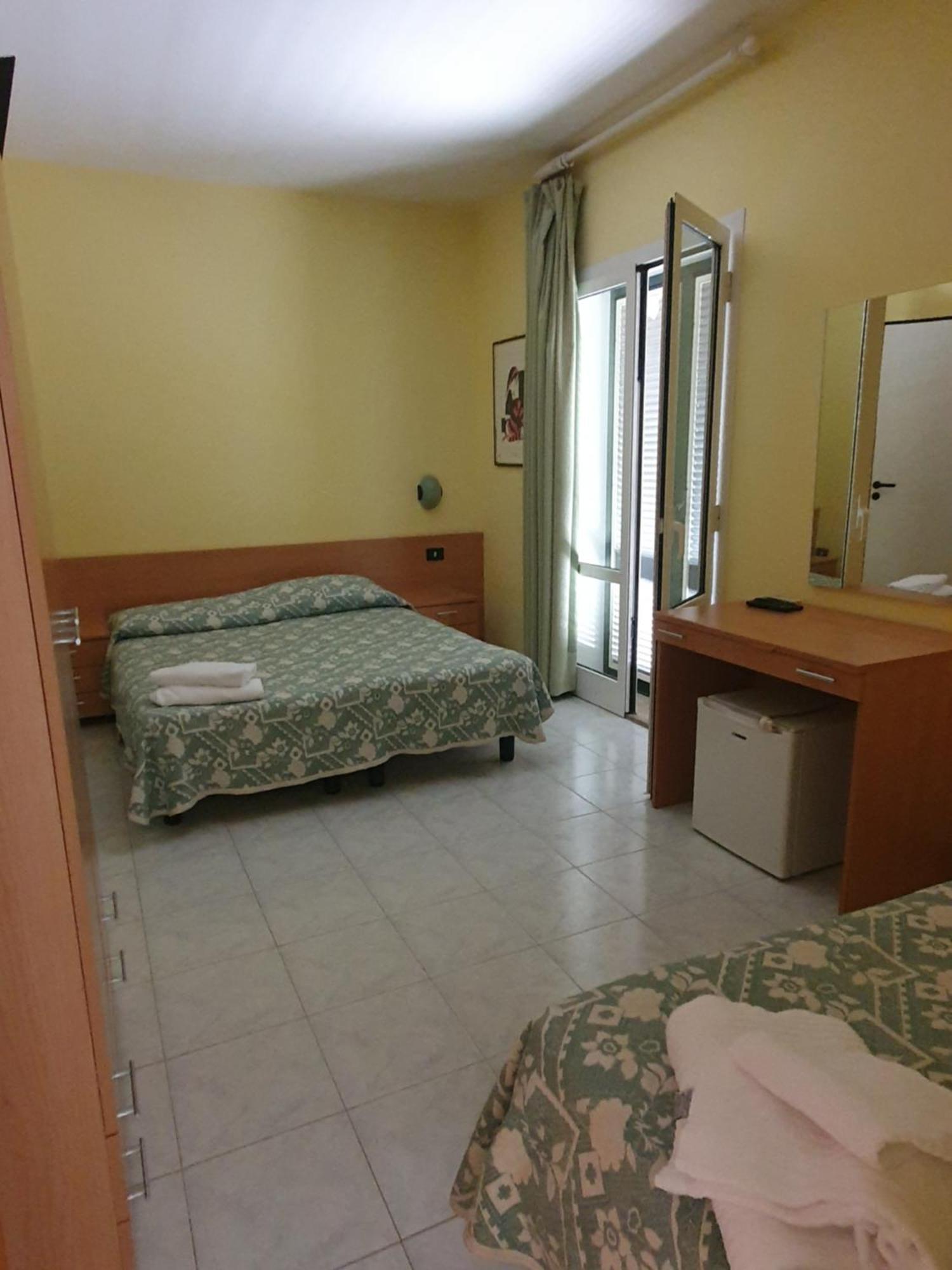 Hotel Il Timone Спекиола Стая снимка